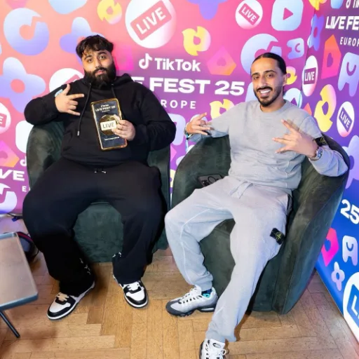 Banter Bros 🛋️🚦